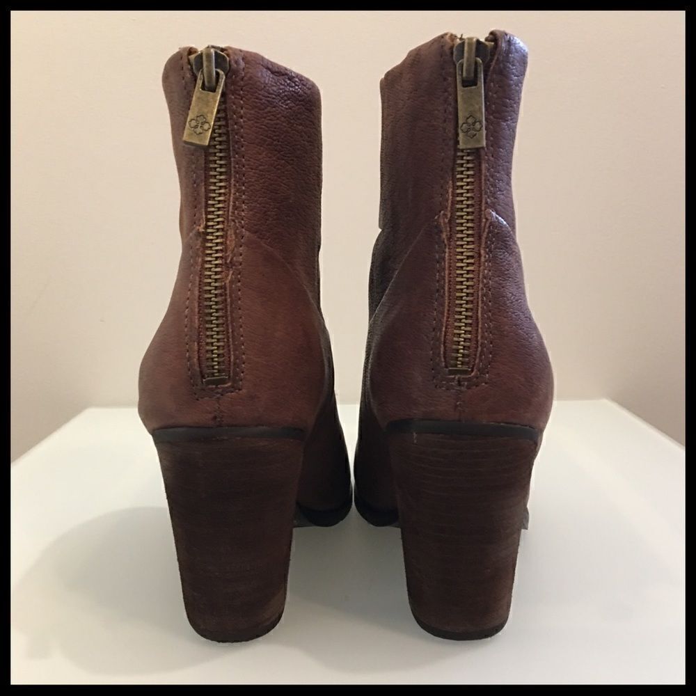‎Arturo Chiang leather boots HOST PICK 🎉 - Picture 3 of 5